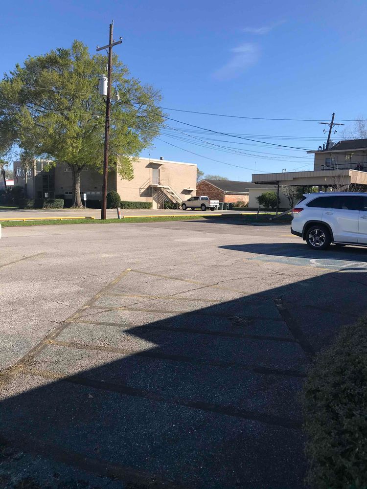 Office Building For Sale or Lease: 1890 Broadway St, Beaumont, TX 77701